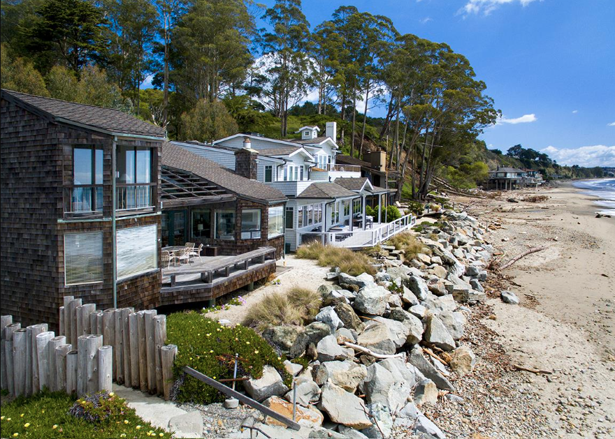 Coastal Living: Why Santa Cruz Vacation Homes Are the Ultimate Retreat