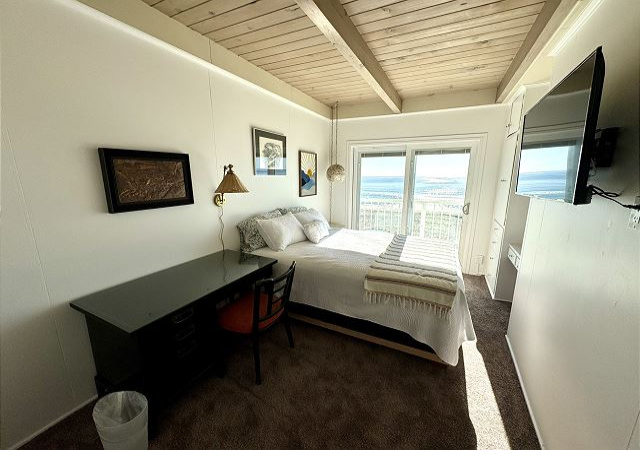 4 Bedrooms Bedrooms, ,2 BathroomsBathrooms,Furnished Rental,Vacation Rental,1126