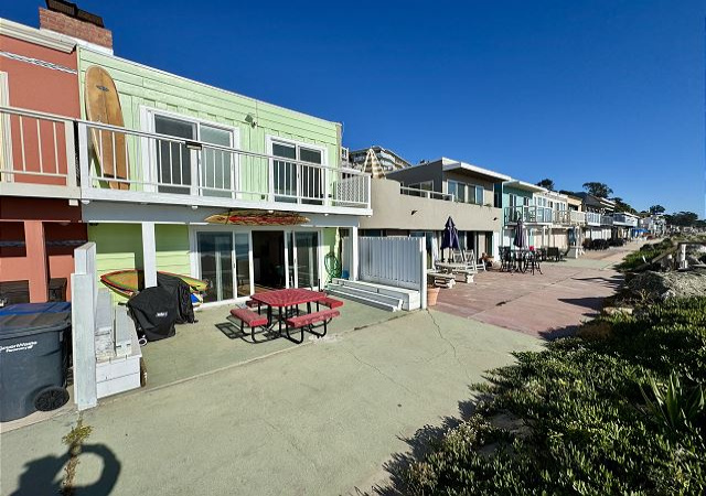 4 Bedrooms Bedrooms, ,2 BathroomsBathrooms,Furnished Rental,Vacation Rental,1126