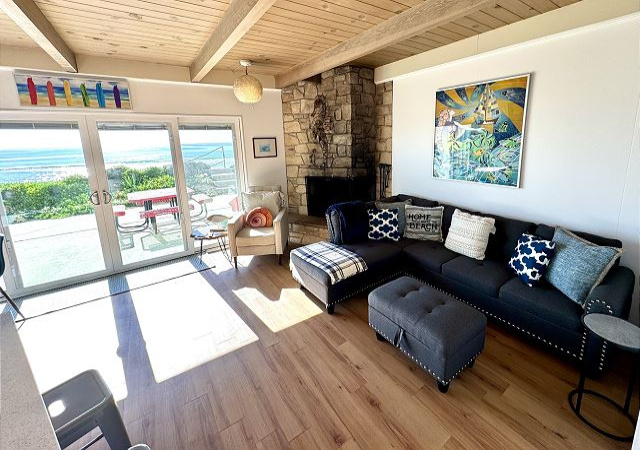 4 Bedrooms Bedrooms, ,2 BathroomsBathrooms,Furnished Rental,Vacation Rental,1126