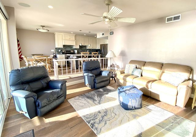 2 Bedrooms Bedrooms, ,2 BathroomsBathrooms,Furnished Rental,Vacation Rental,1128